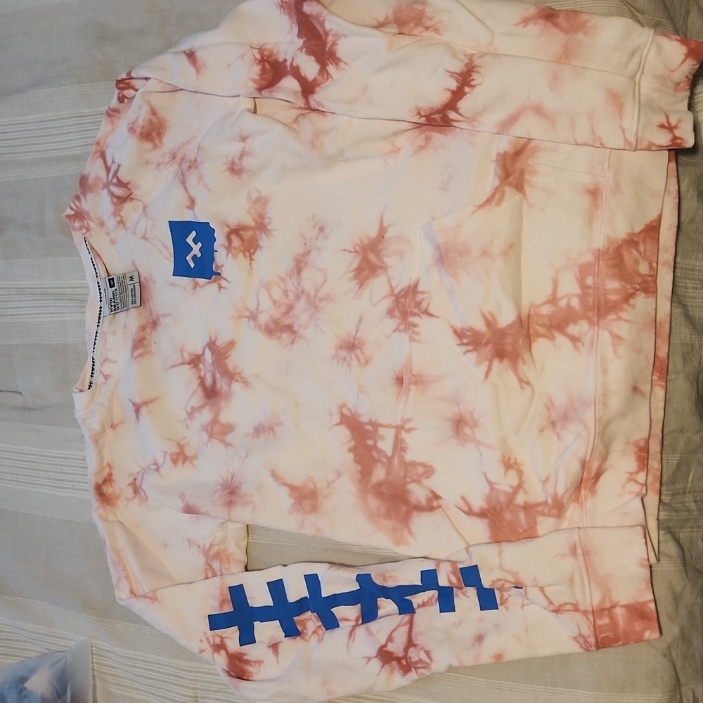 HVIII sweater